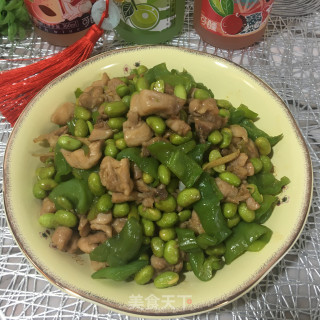 青椒毛豆烧鸡肉的做法步骤：11