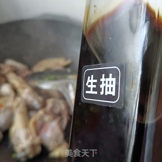 土豆烧鸡公的做法步骤：14