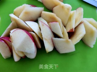 红枣苹果水的做法步骤：2