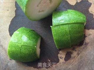 排骨小冬瓜汤的做法步骤：4