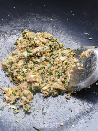 假蒌蛋炒饭的做法步骤：7