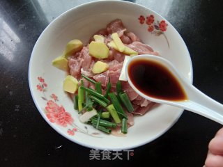 牙签肉的做法步骤：3