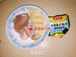 沙姜蒸猪肉的做法步骤：1