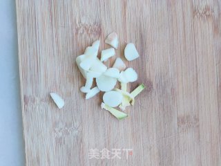 五花肉炒包菜的做法步骤：3