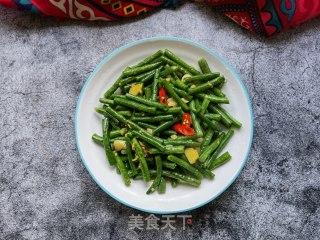 橄榄油炒豇豆的做法步骤：8