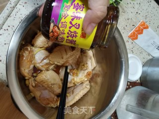 蜜汁鸡翅的做法步骤：4