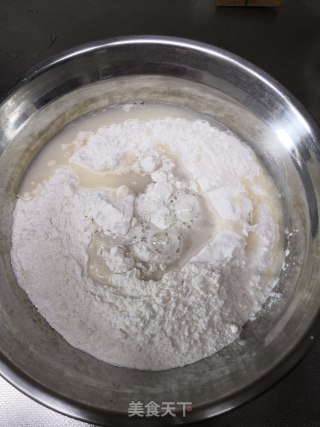 奶香馒头的做法步骤：2