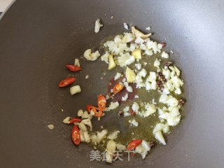 豇豆藜麦炒饭的做法步骤：3