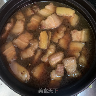 油豆腐焖五花肉的做法步骤：9