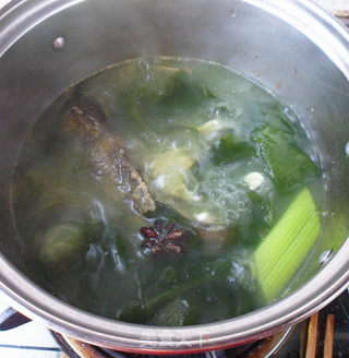 海菜嘎鱼汤的做法步骤：6