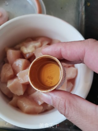 奥尔良鸡米花的做法步骤：2