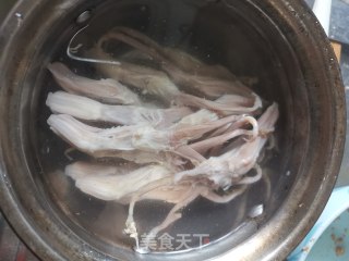 香糟鸭舌的做法步骤：3