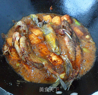 嘎鱼烧豆腐的做法步骤：7