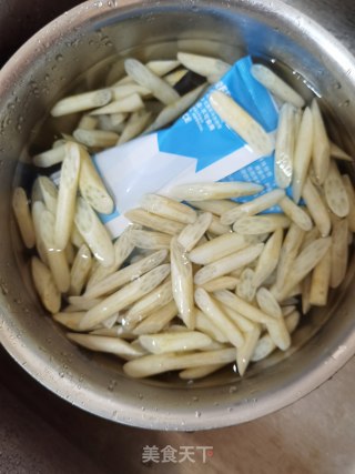 凉拌藕带的做法步骤：6
