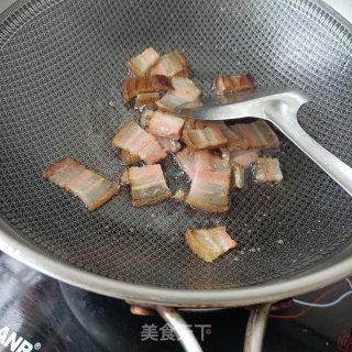 芹菜胡萝卜炒腊肉的做法步骤：9