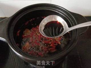 卤猪肉的做法步骤：4