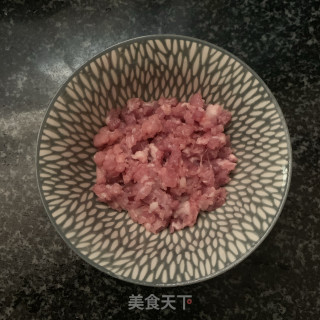 苦瓜肉末沙白汤的做法步骤：2