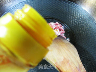 肉丝青椒炒茭白的做法步骤：5