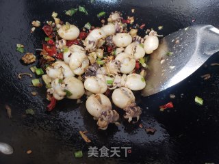 爆炒墨鱼仔的做法步骤：6