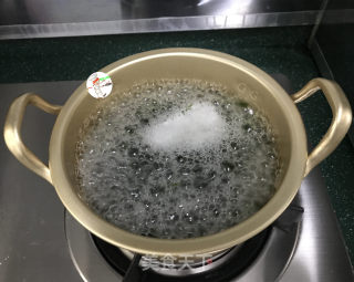 豆腐海带味噌汤的做法步骤：5