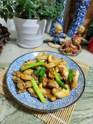 姜葱炒脆鲩鱼的做法步骤：8