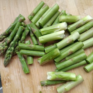 芦笋豌豆鲜虾沙拉的做法步骤：6