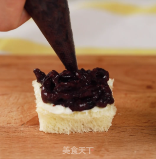 家庭版超简单鲍师傅肉松小贝的做法步骤：5