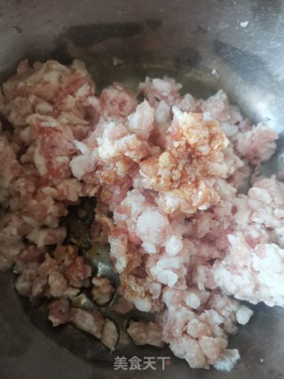 小笼汤包的做法步骤：4