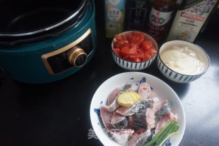 #清淡美食#西红柿竹荪黑鱼汤的做法步骤：1