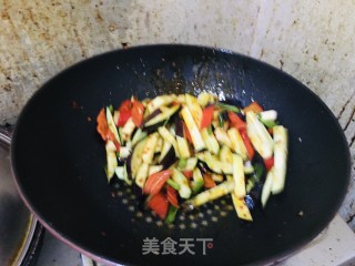 茄子西红柿拌面的做法步骤：5