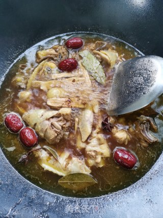土豆焖鸡的做法步骤：7