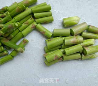 精肉芦笋土豆沙拉的做法步骤：5