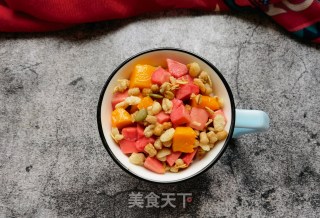 芭乐芒果麦片酸奶杯的做法步骤：8