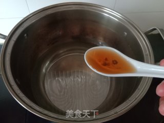 麻辣鸡爪的做法步骤：2