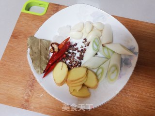 砂锅鸡翅煲的做法步骤：3