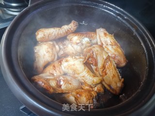 砂锅鸡翅煲的做法步骤：4