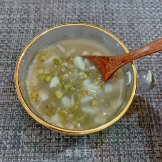 绿豆煲马蹄糖水的做法步骤：10