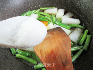 四季豆炒冬瓜的做法步骤：7