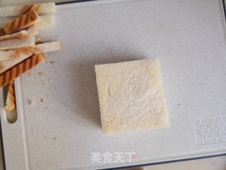 经典西多士的做法步骤：2