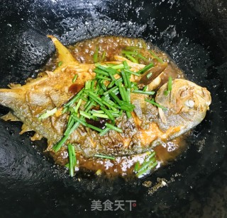 红烧鲳鱼的做法步骤：5