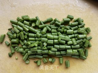 牛肉豇豆炒藜麦饭的做法步骤：4