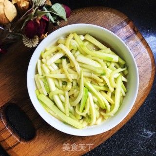 蒜香葫芦条的做法步骤：11