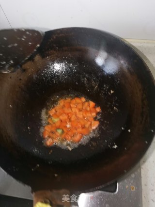酱爆鸡丁的做法步骤：3