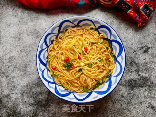 酸辣鸡蛋面的做法步骤：9