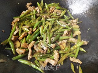 四季豆炒肉的做法步骤：9