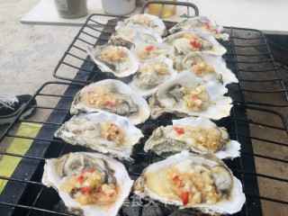 蒜蓉辣酱烤生蚝的做法步骤：6