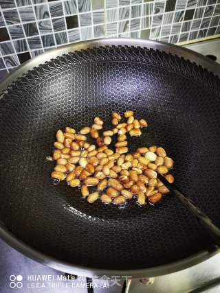 凉拌手撕鸡的做法步骤：6