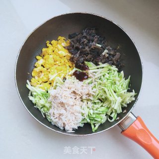 西葫芦煎饺的做法步骤：5