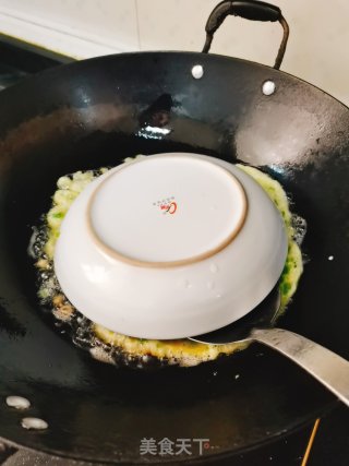 青椒煎鸡蛋的做法步骤：11