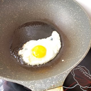 肉酱花边面的做法步骤：2